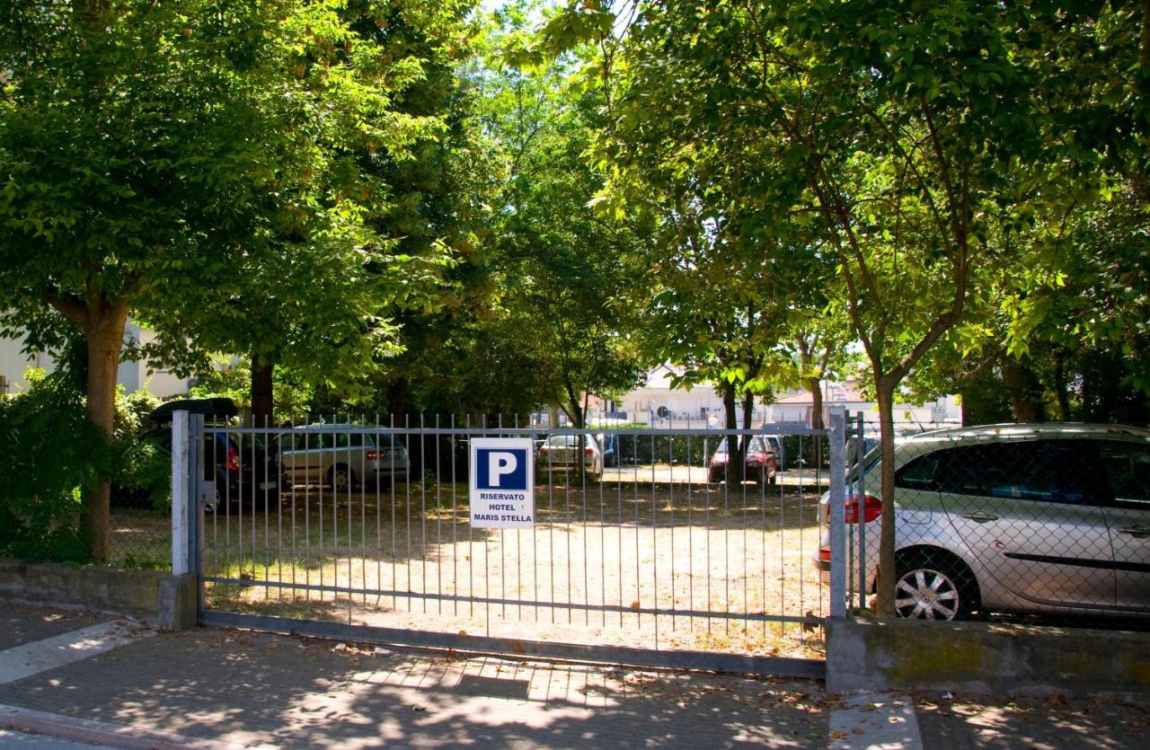 Hotel Maris Stella Riccione Buitenkant foto